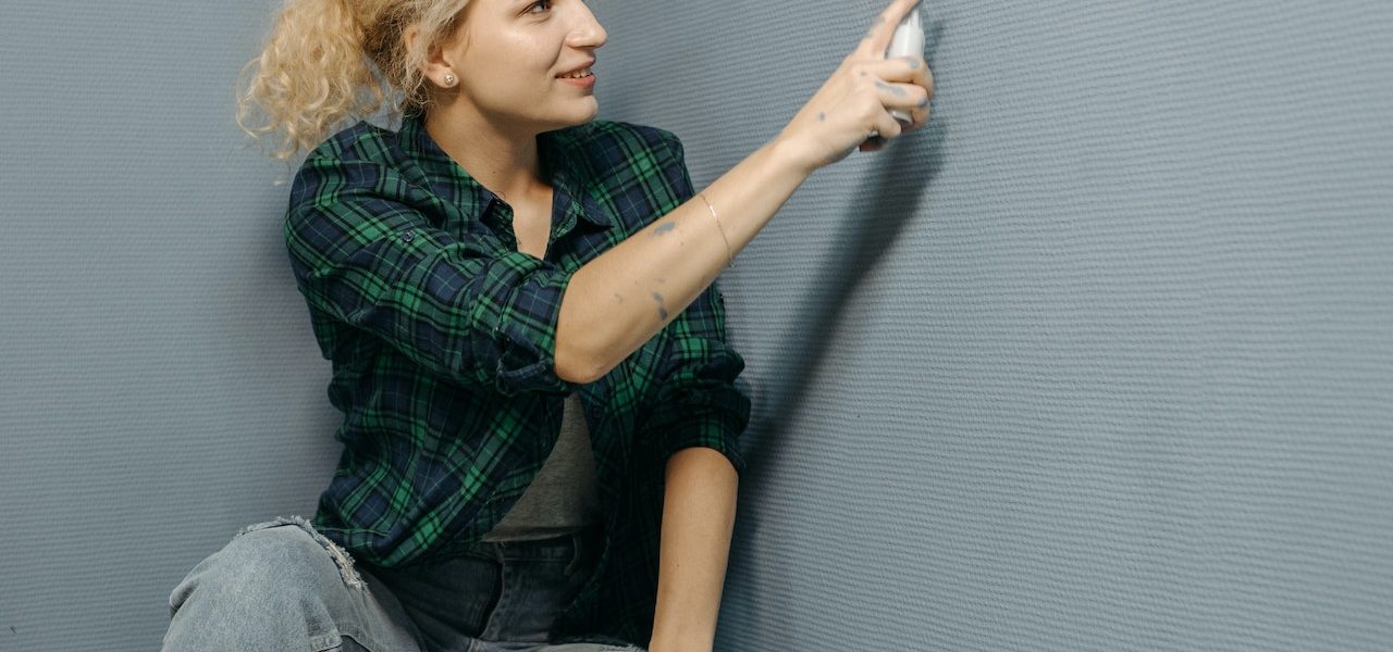 evita cometer errores al pintar tus paredes